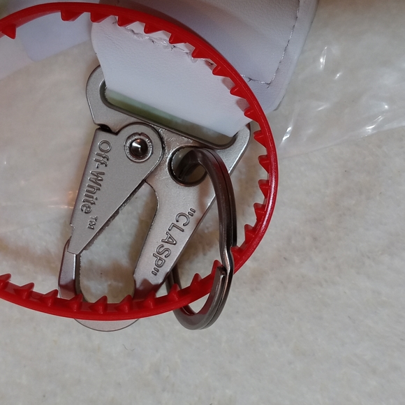 Keychain - Picture 5 of 6